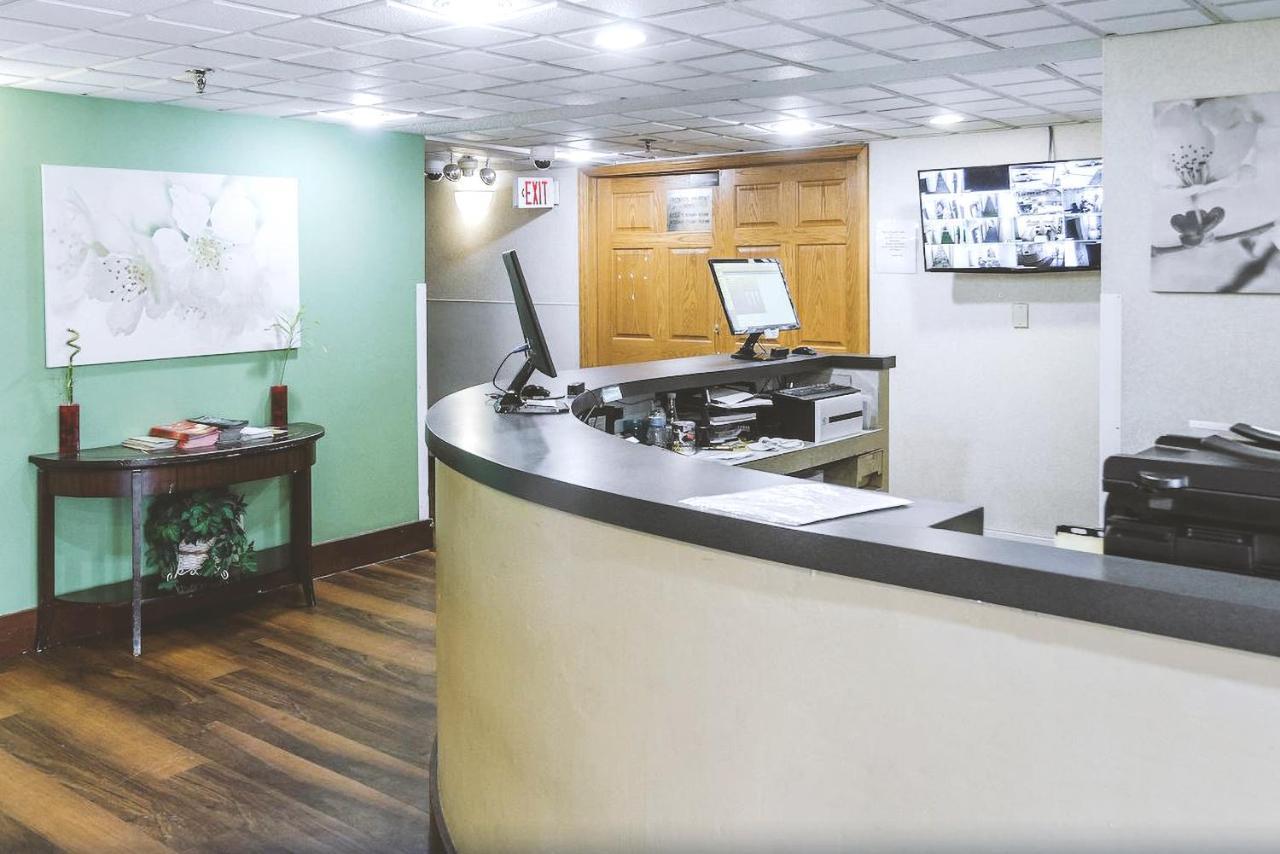 Key Inn Roseville Bagian luar foto